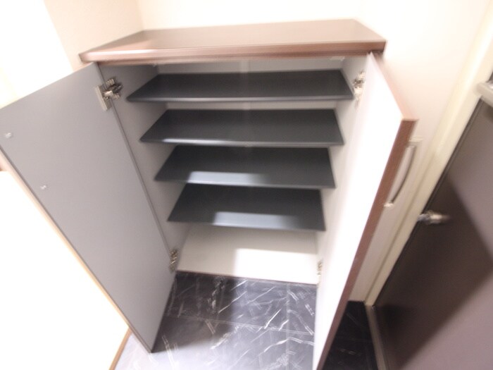 靴箱 エル・セレ－ノ石屋川