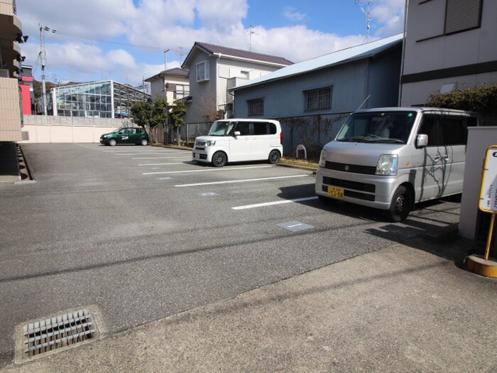 駐車場 アッシュ宝塚