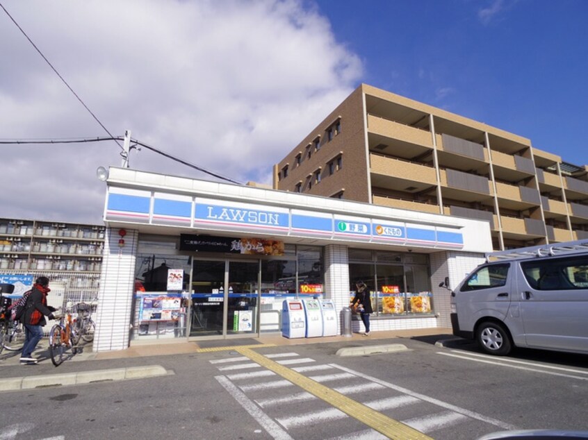 ローソン 京田辺河原北口店(コンビニ)まで190m サンシティ新田辺Ｃ棟