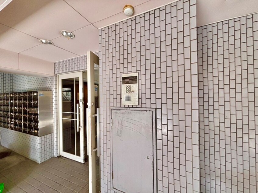 エントランス部分 松崎マンション立花町