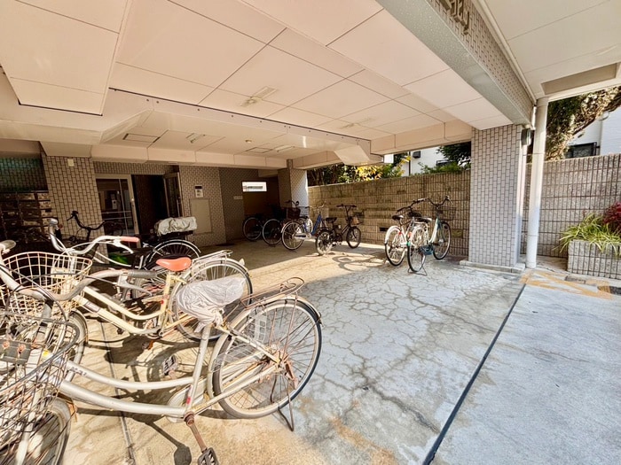 駐輪場 松崎マンション立花町