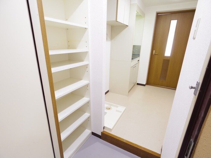 玄関 メゾン・ポジティブ