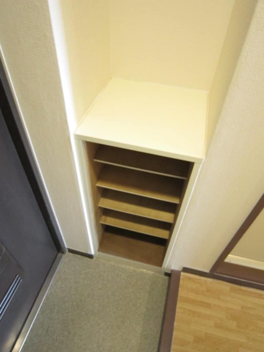 靴箱 ソレイユ岩倉駅前