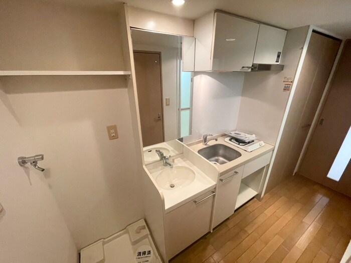 洗面 ｴｽﾃﾑｺｰﾄ三宮駅前ﾗﾄﾞｩｰ（217）