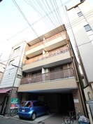 アミュ－ズ千代崎の外観