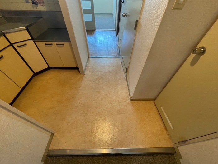 玄関 コスモハイツＯＮＯ