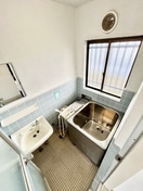 バス／シャワールーム等 ハイツ稲吉