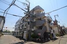 ベルウィングの外観
