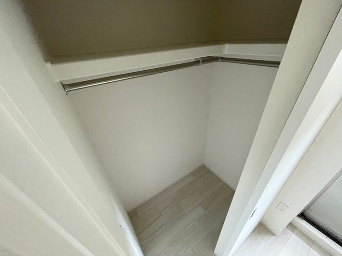 収納 セレニテ神戸西エクラ