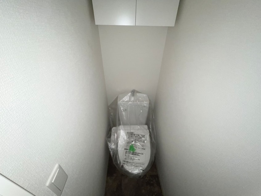 トイレ セレニテ神戸西エクラ