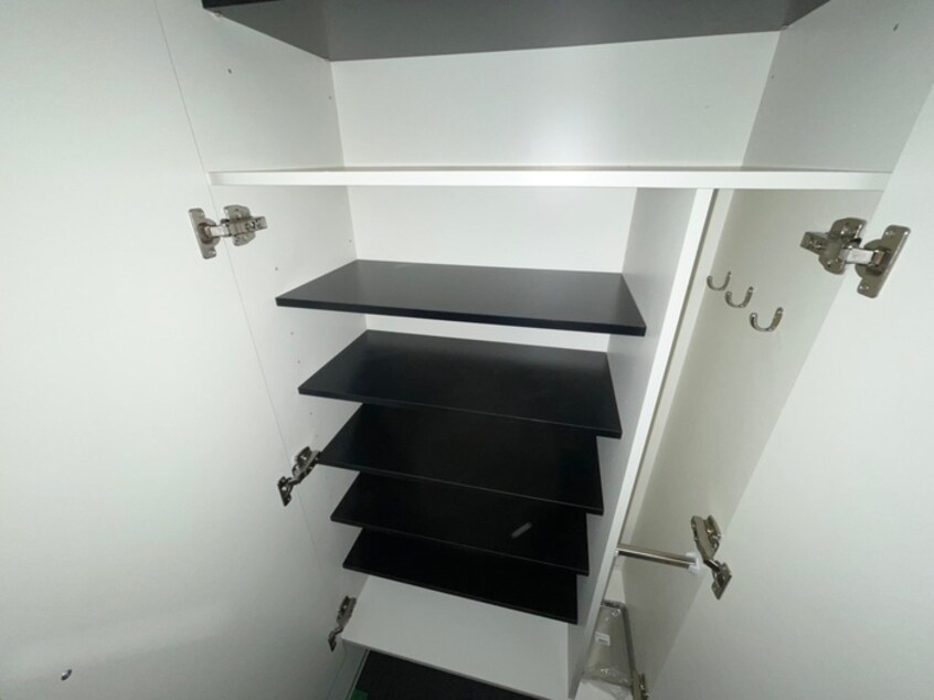 靴箱 セレニテ神戸西エクラ