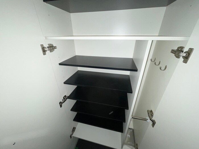 靴箱 セレニテ神戸西エクラ