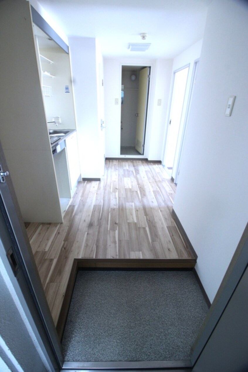 玄関 豊新セリオ