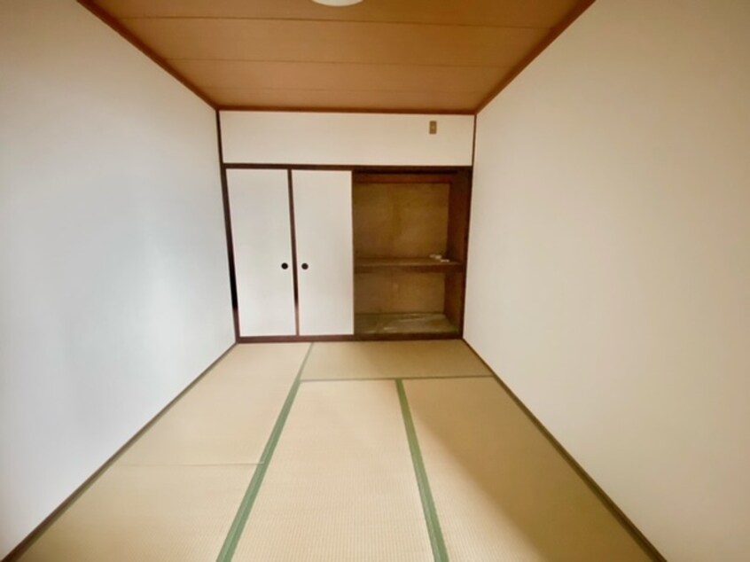 居室 第１松田ハイム