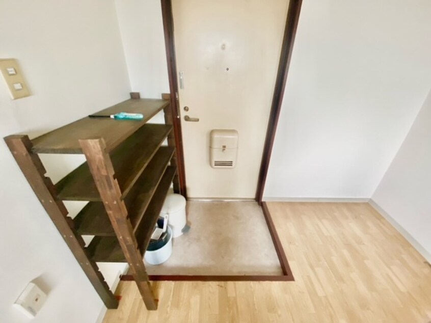 玄関 第１松田ハイム