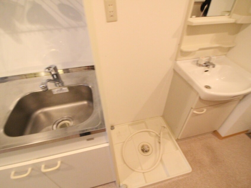 洗濯機置場 ネオハイム六甲