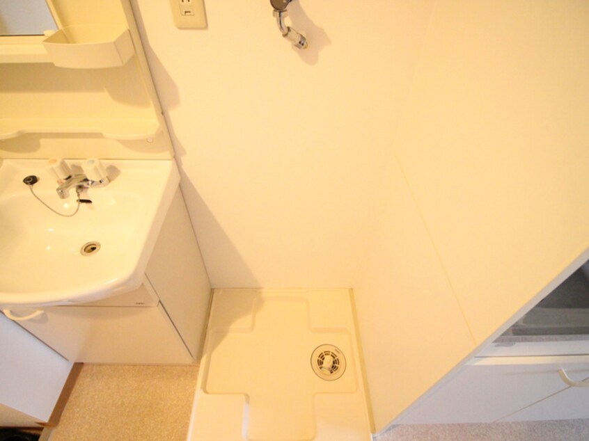 洗濯機置場 ネオハイム六甲