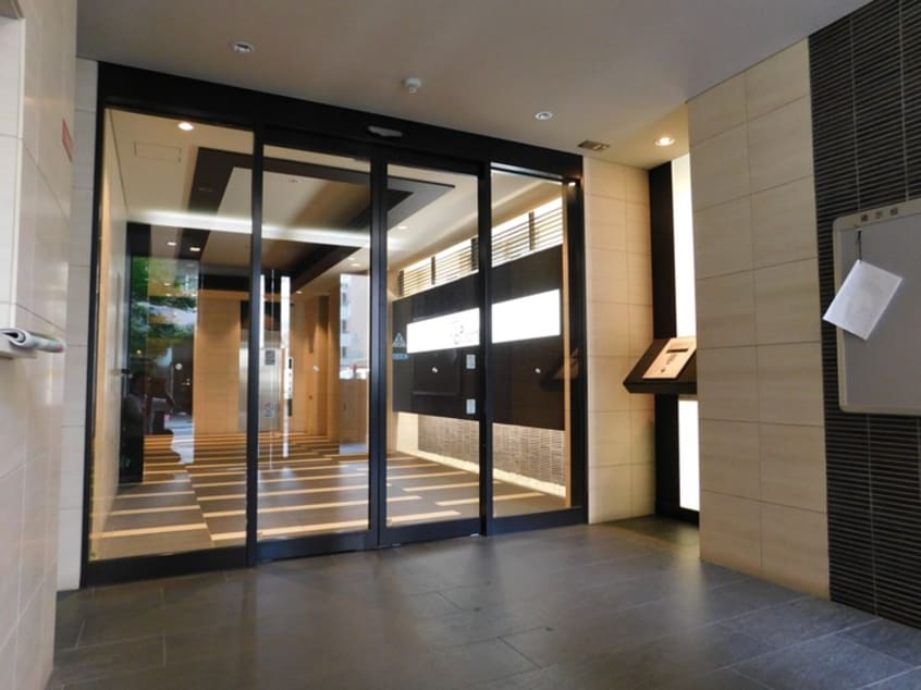 エントランス部分 プレサンス京都四条烏丸響(206)