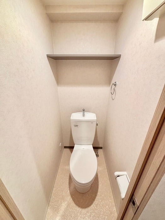 トイレ プレサンス京都四条烏丸響(206)