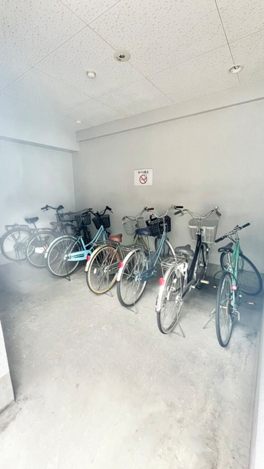 駐輪場 ボヌ－ルエイワ