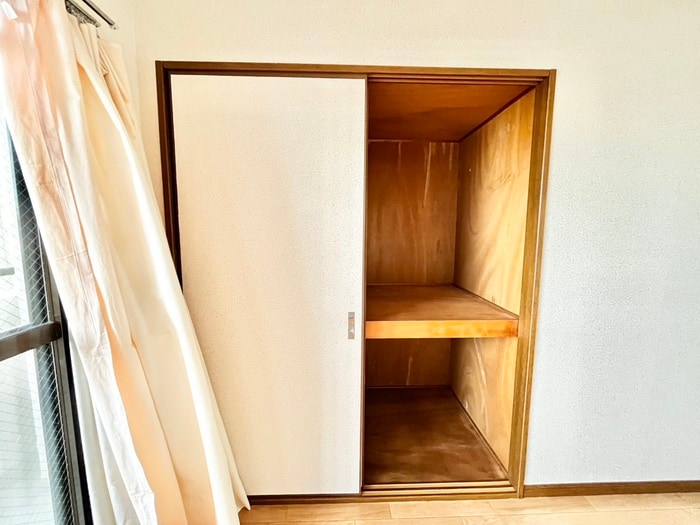 収納 稲野駅前やのビル