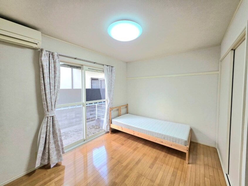 居室 ヴァルトイン須磨