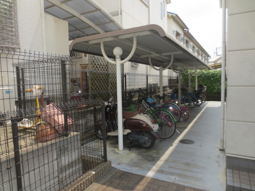 駐輪場 ポプラーレpartⅤ