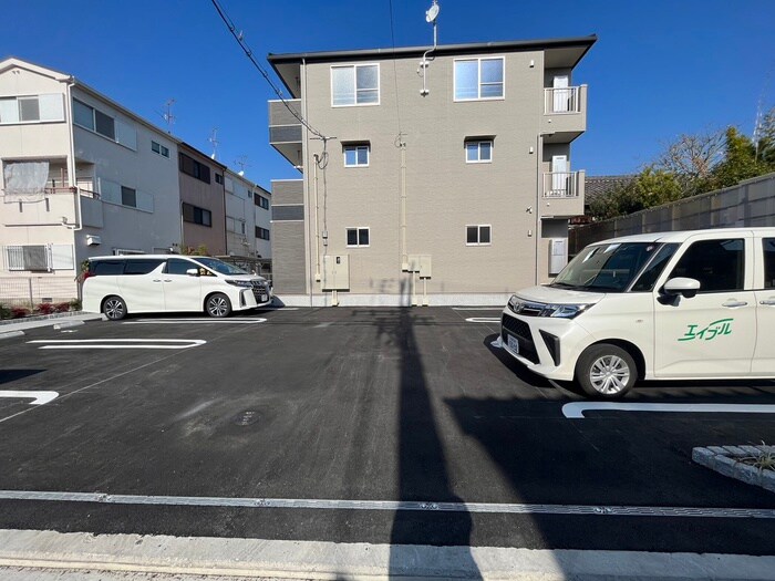 駐車場 パルテール八尾