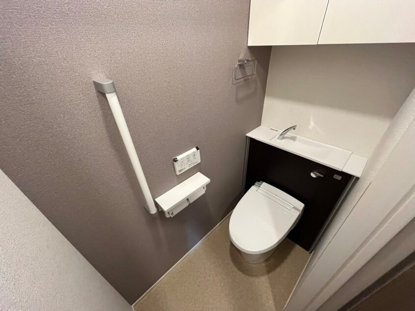 トイレ パルテール八尾