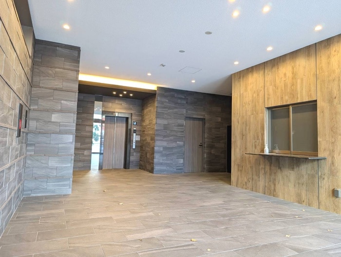 エントランス部分 ＧＲＡＮＤ ＣＩＮＱ