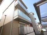 ラ　メゾン　ド　ボヌール桜塚Ａ