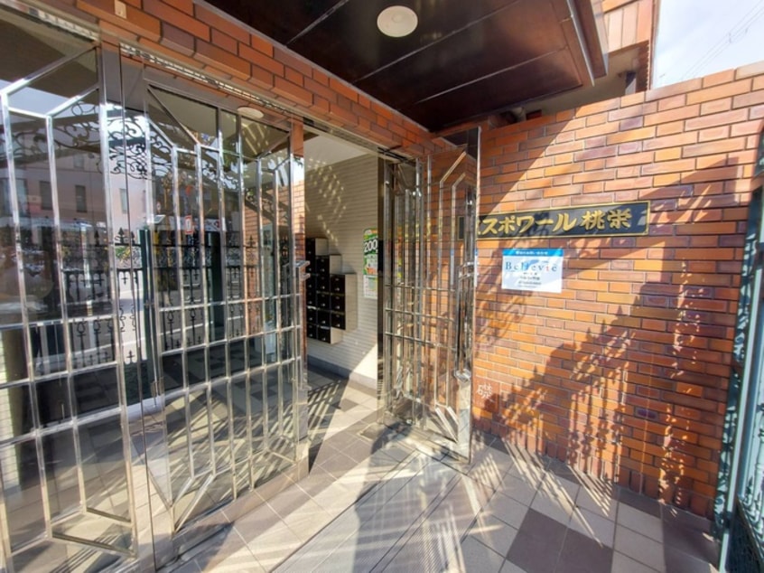 エントランス部分 エスポワール桃栄