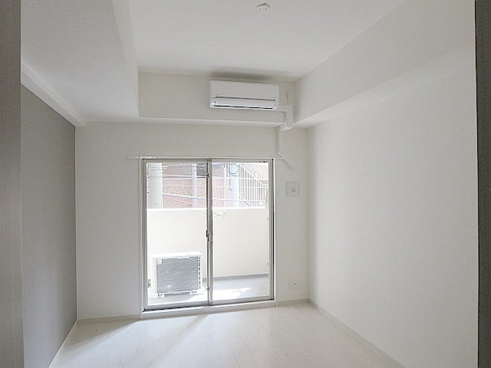 居室 レジデンス南森町(1202)