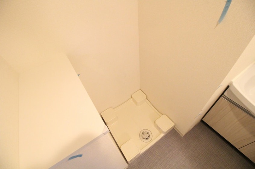 洗濯機置場 プレサンス兵庫ヴィアーレ(305)