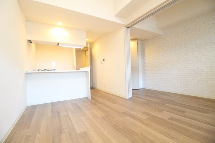 居室 プレサンス兵庫ヴィアーレ(305)