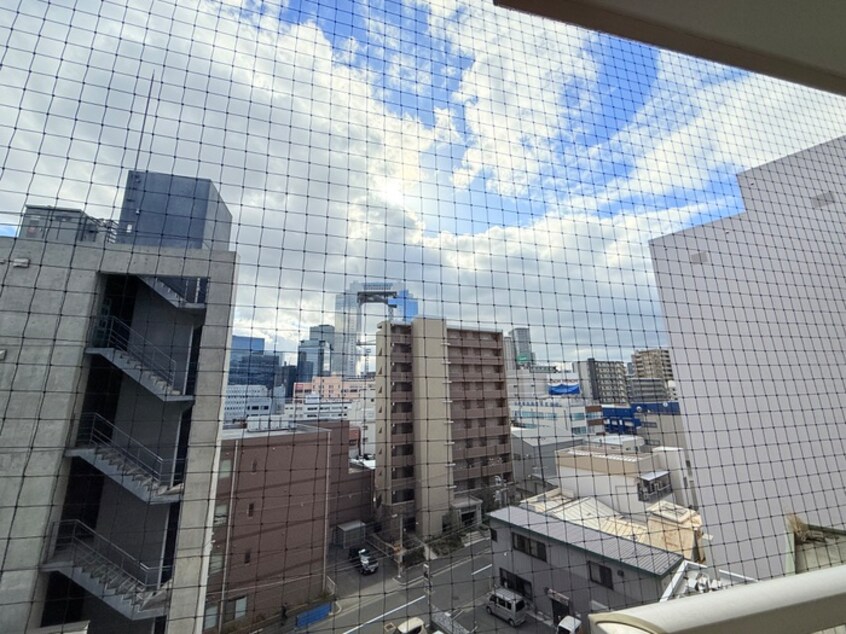 室内からの展望 エトワ－ル北梅田