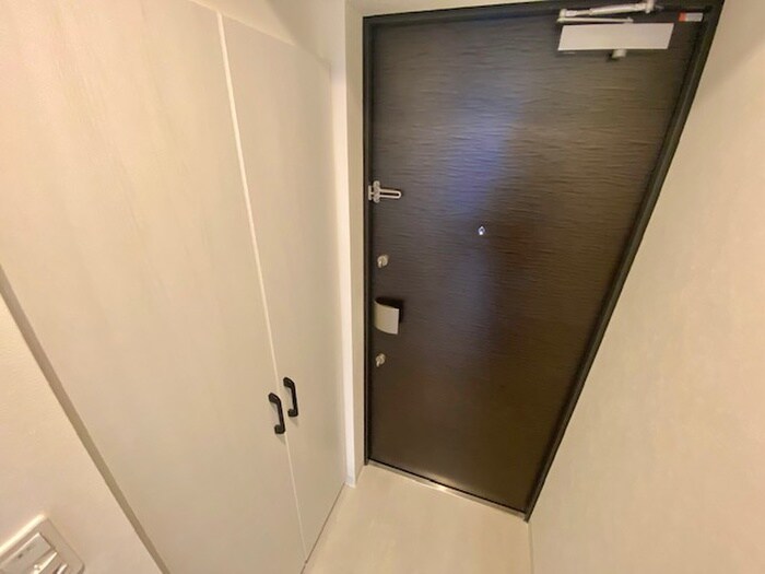 玄関 ﾚｼﾞﾃﾞﾝｽ塚本クラージュ(205)