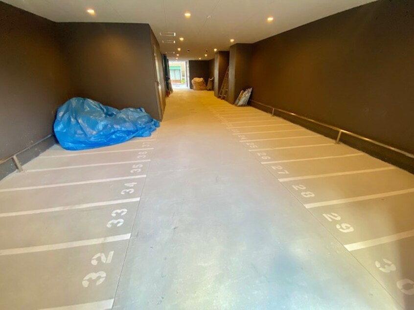 駐輪場 ﾚｼﾞﾃﾞﾝｽ塚本クラージュ(205)