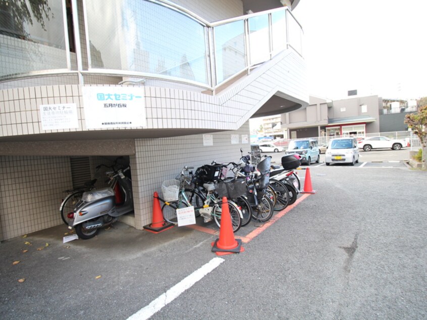 バイク置き場 第５旭永ビル