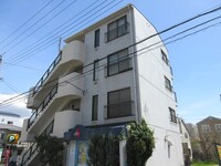 サニ－ハイツ西岡本