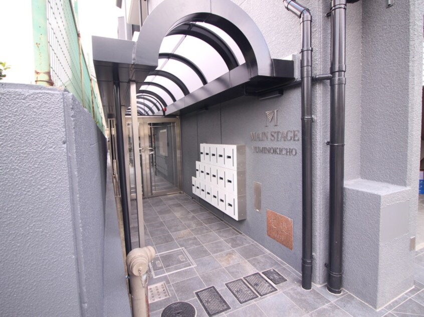 エントランス部分 メインステージ弓木町