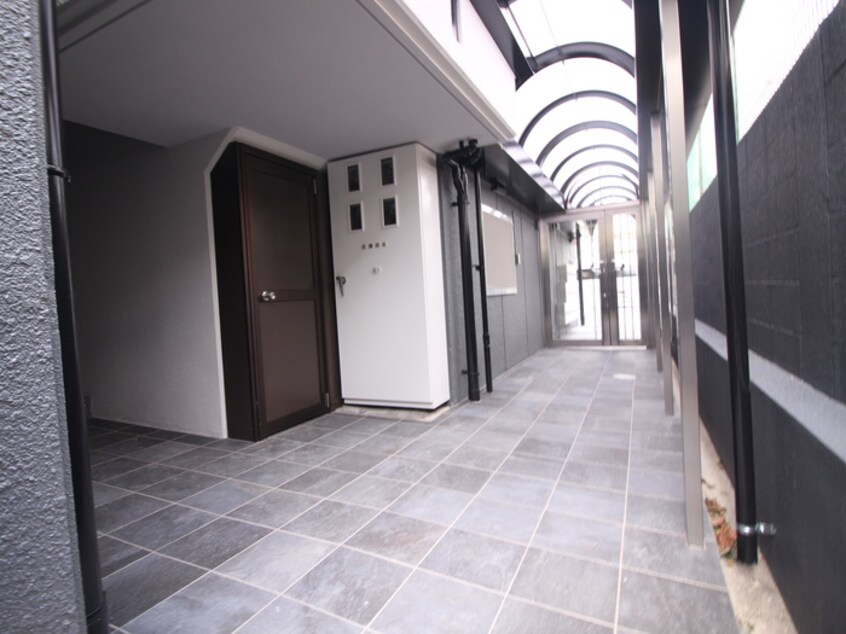 エントランス部分 メインステージ弓木町