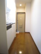 廊下 ルミエ－ル巽