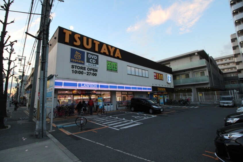 ローソン LM 北巽駅前店(コンビニ)まで620m ルミエ－ル巽