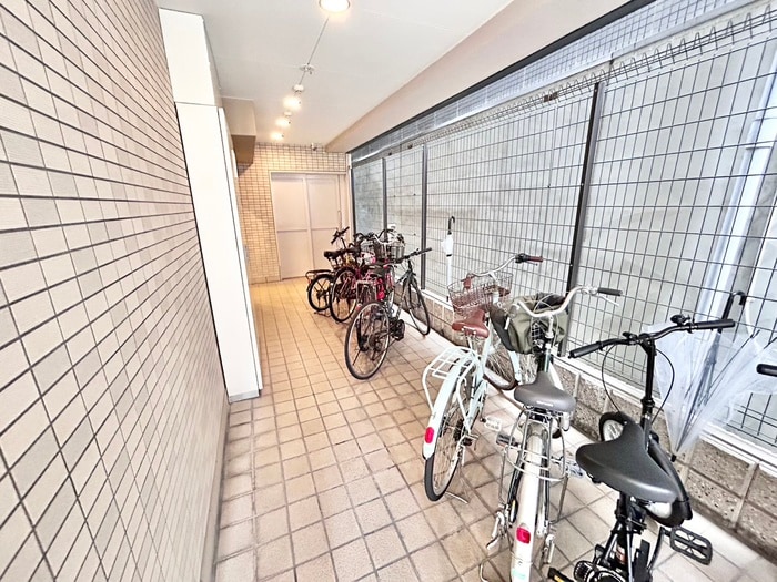 駐輪場 カーサミア江戸堀
