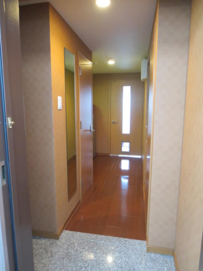 玄関 GrandoEterna京都西京極