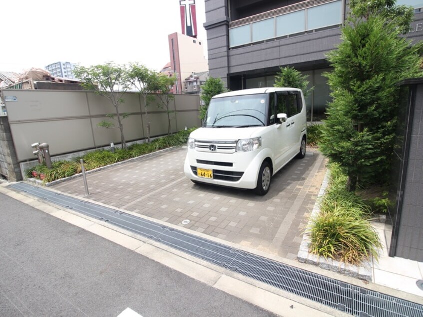 駐車場 エスリ－ド新大阪SOUTH(505)