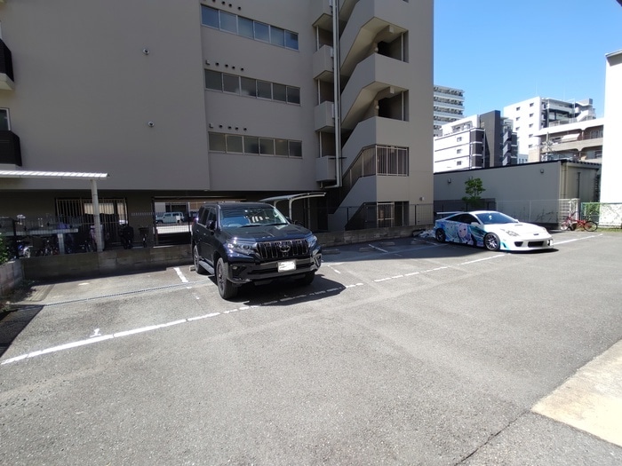 駐車場 アカツキマンション