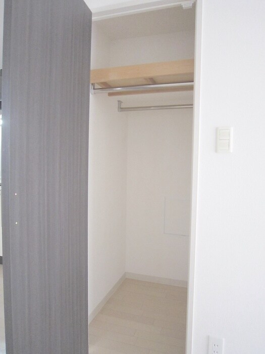 収納 ES-Grande Minamimorimachi