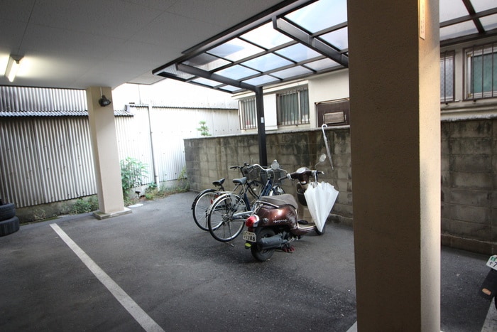 駐輪場 ヴィ　シャルム